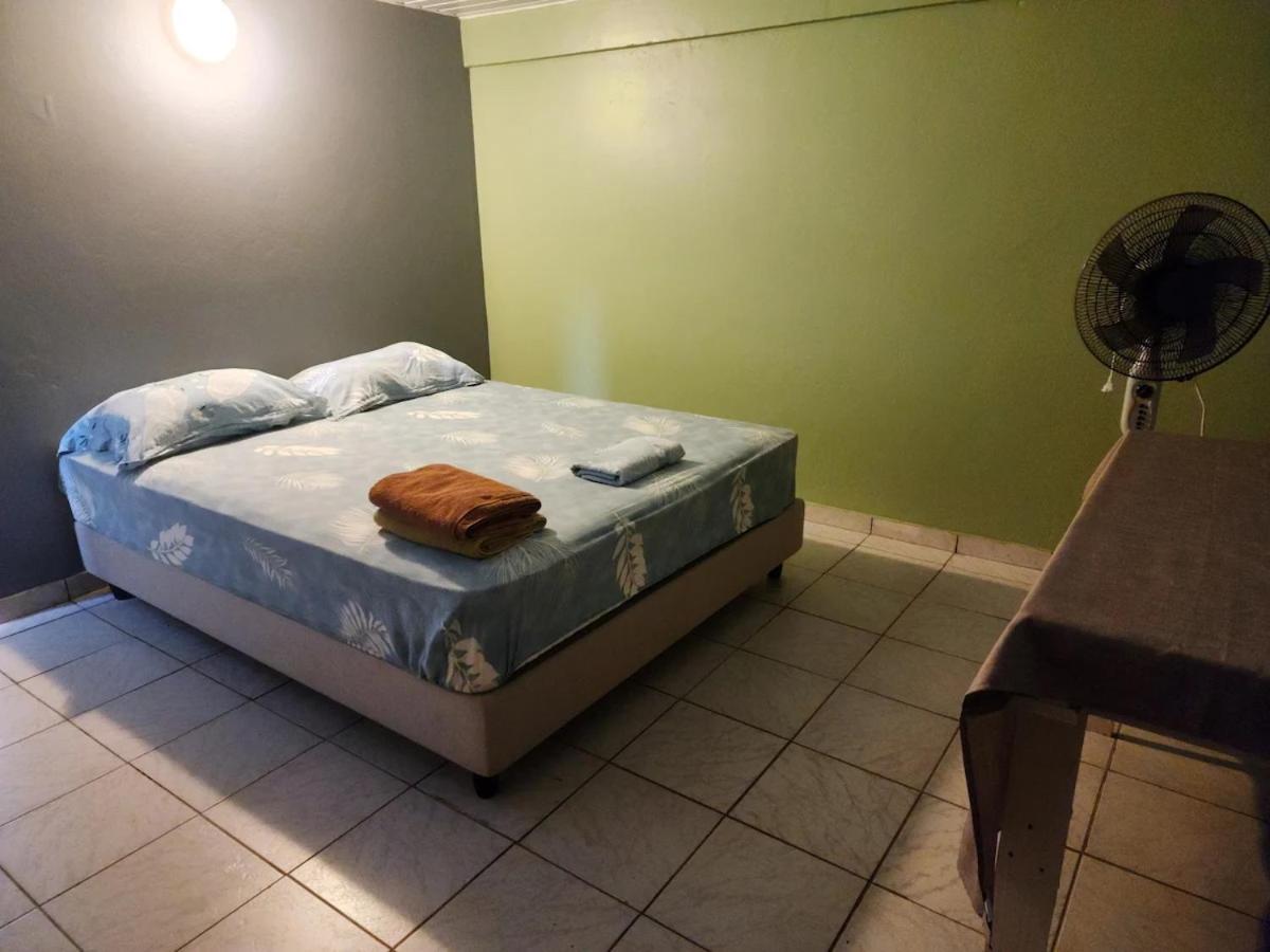 Villa De La Baie Raiatea - Bord De Mer ウツロア エクステリア 写真