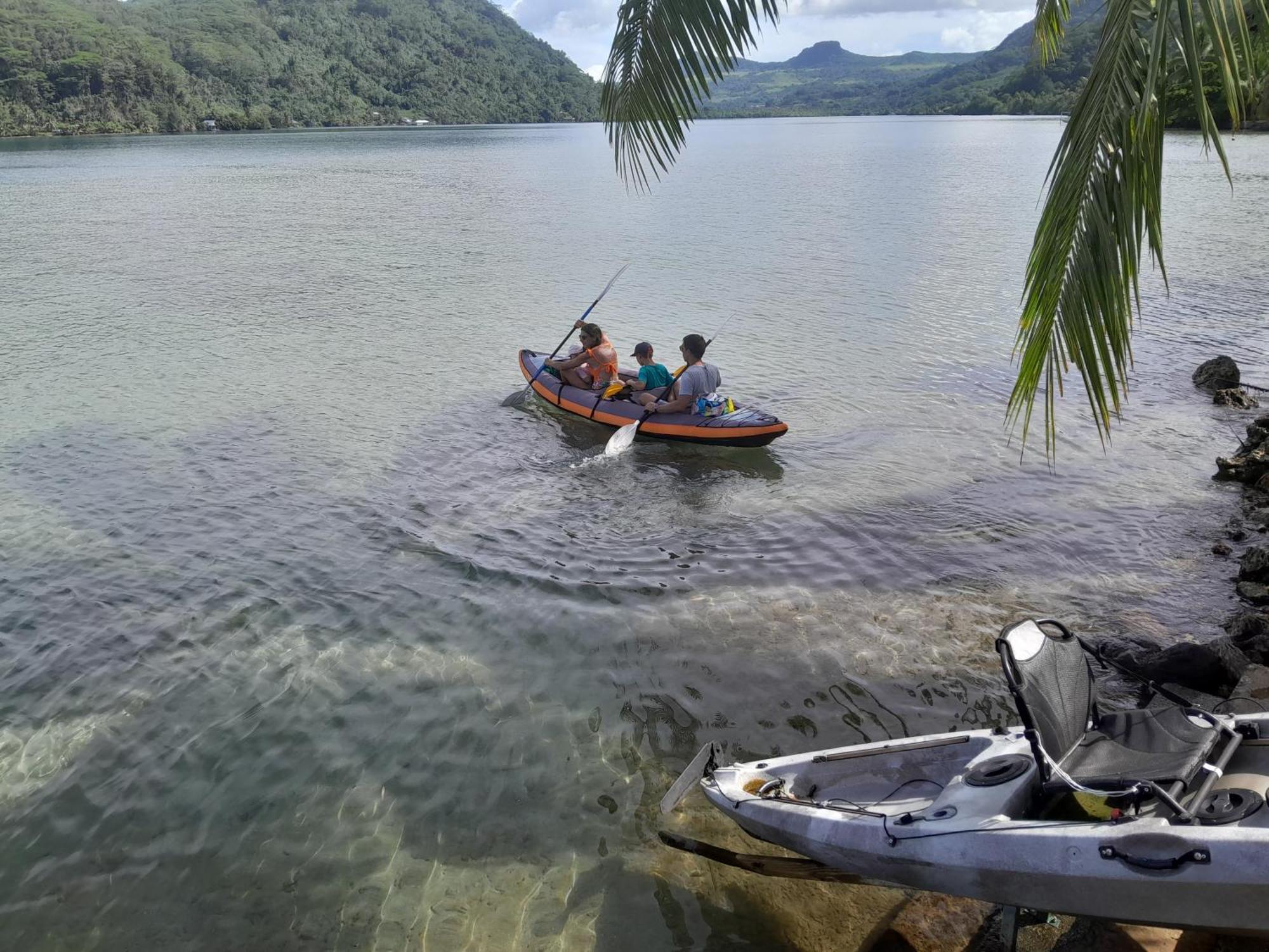 Villa De La Baie Raiatea - Bord De Mer ウツロア エクステリア 写真