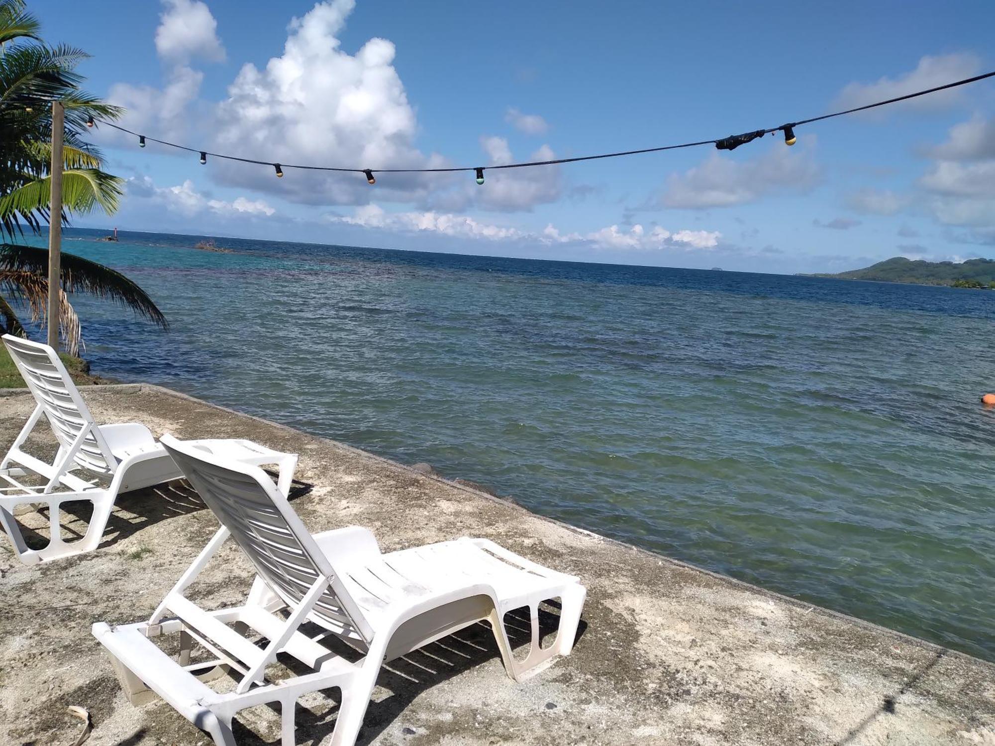 Villa De La Baie Raiatea - Bord De Mer ウツロア エクステリア 写真