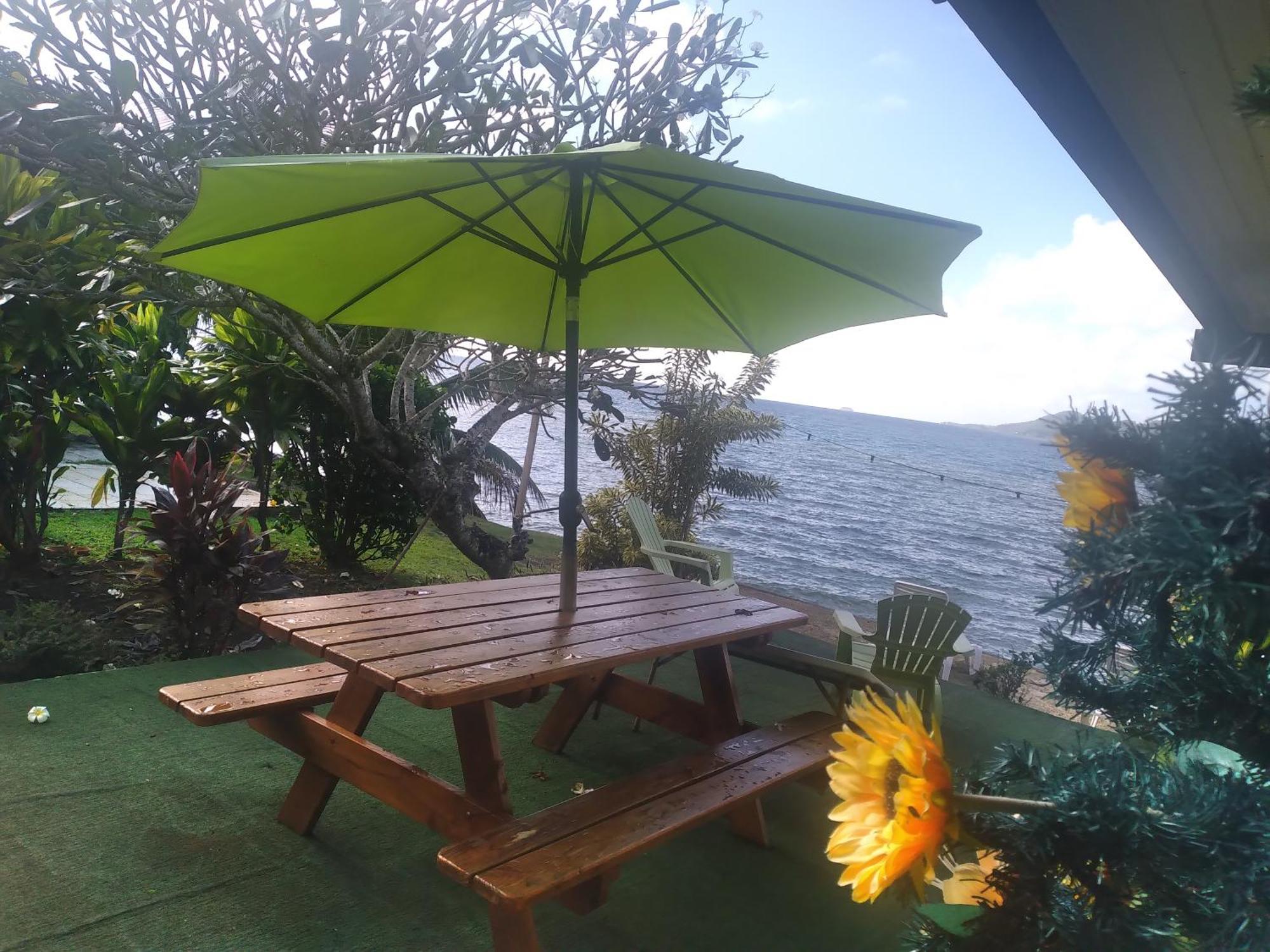 Villa De La Baie Raiatea - Bord De Mer ウツロア エクステリア 写真