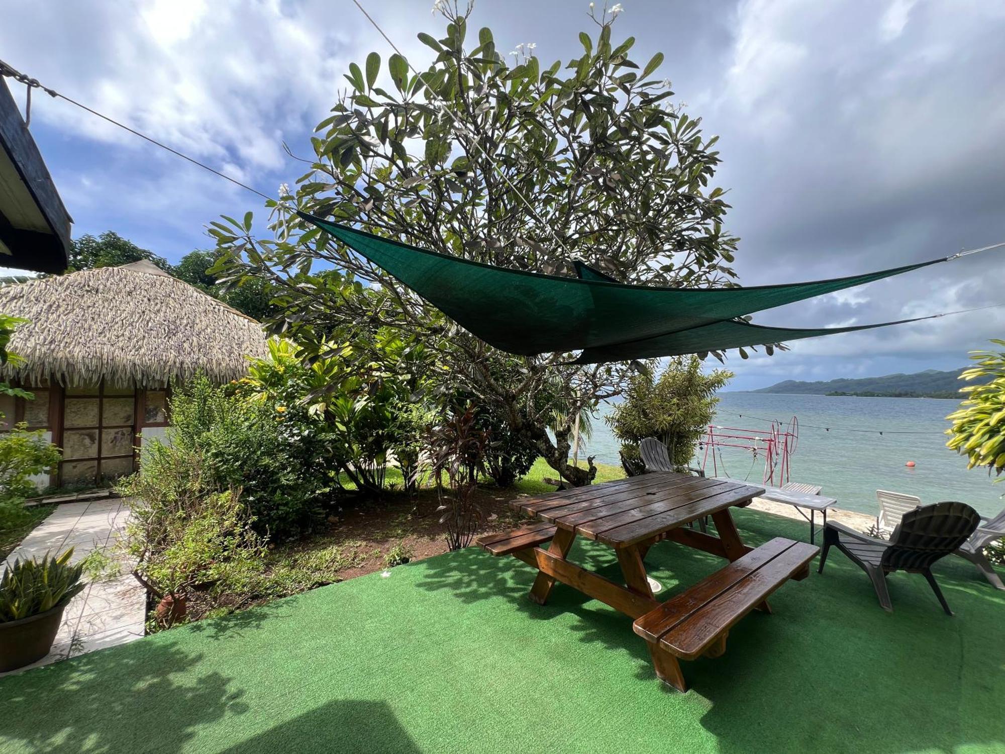 Villa De La Baie Raiatea - Bord De Mer ウツロア エクステリア 写真